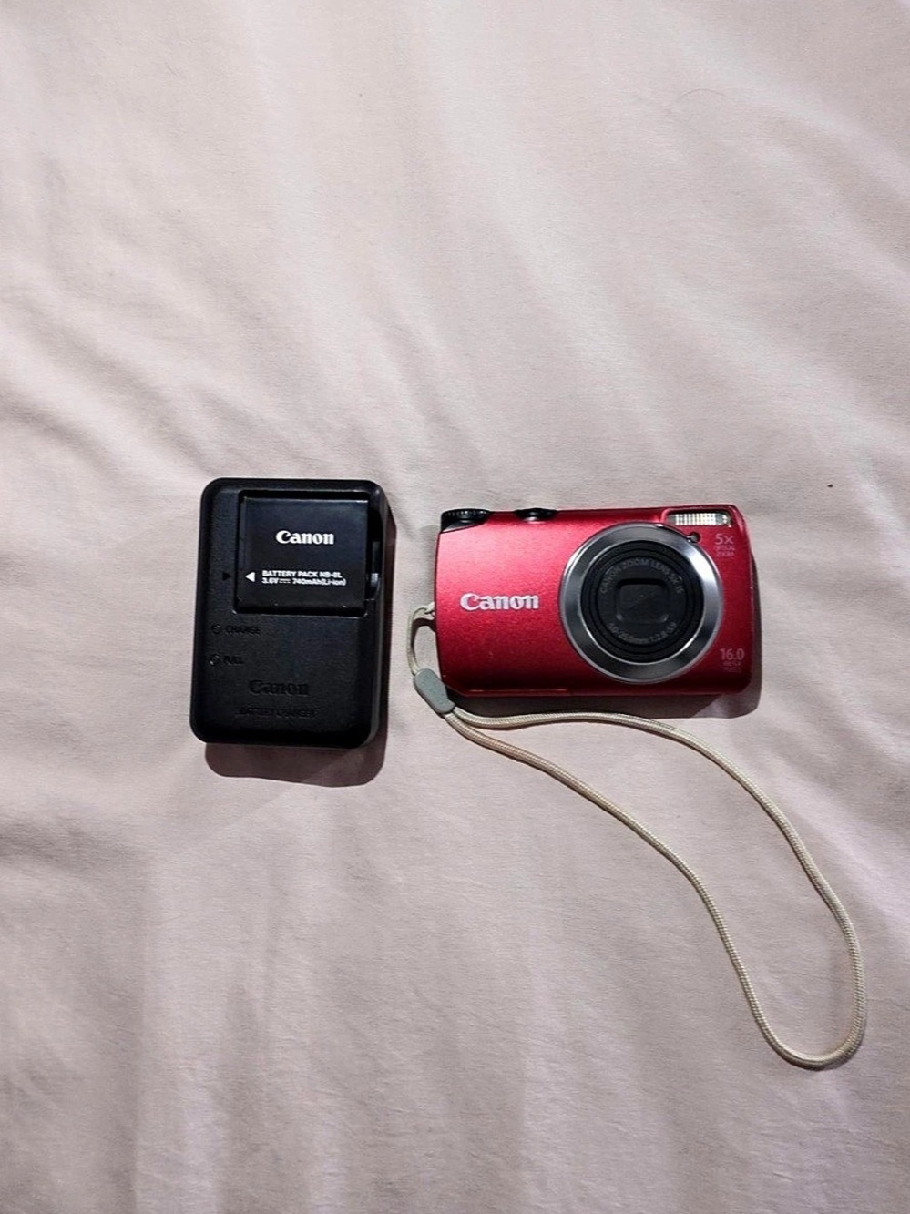 Canon PowerShot A3300 IS Red Digital Camera with Battery and Charger